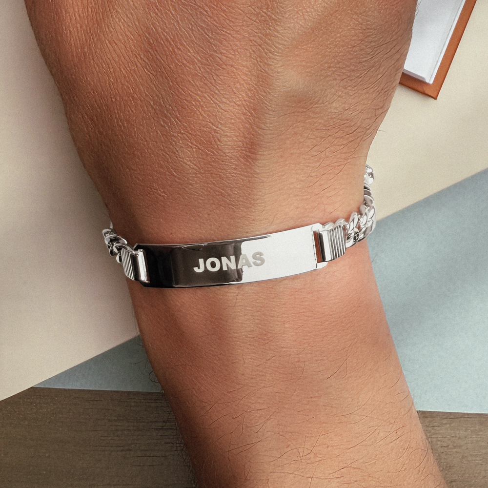 Leichte Herrenarmband Silber Gravur Figaro