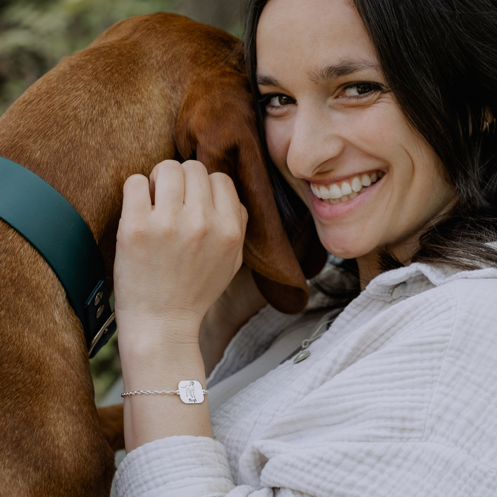 Silbernes Armband mit Hunde Gravur Zwergschnauzer